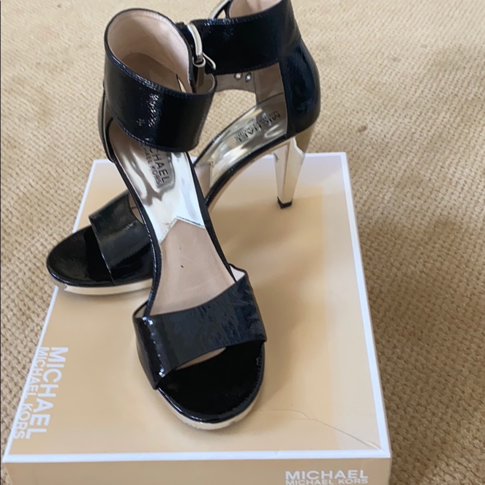 Michael Michael Kors metallic heels